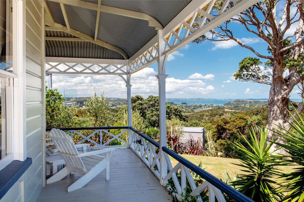 Crescent Villa - Stay Waiheke Ostend Kültér fotó